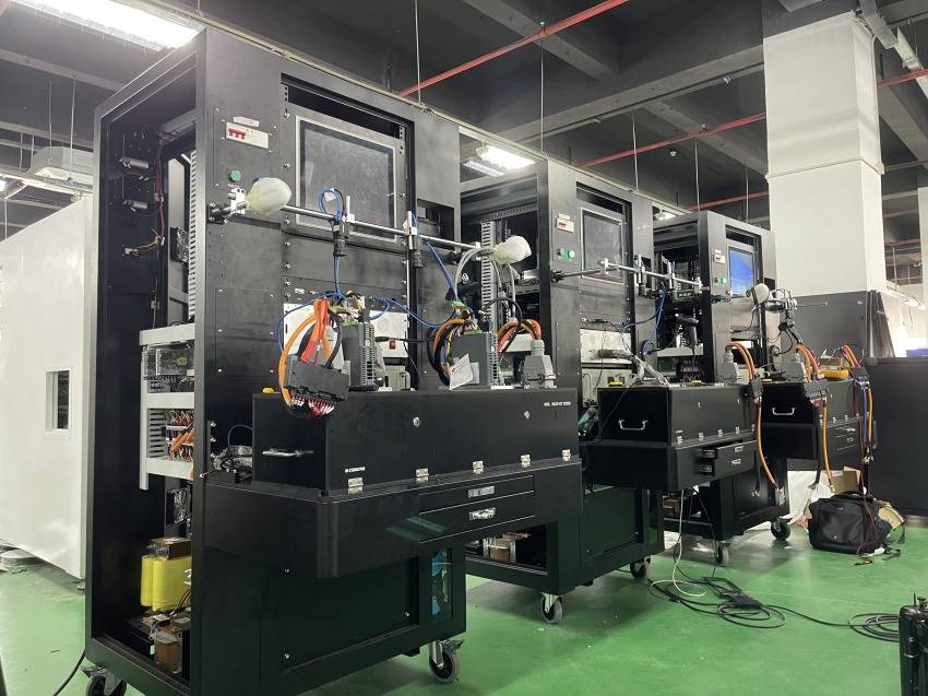 伺服驱动器测试设备