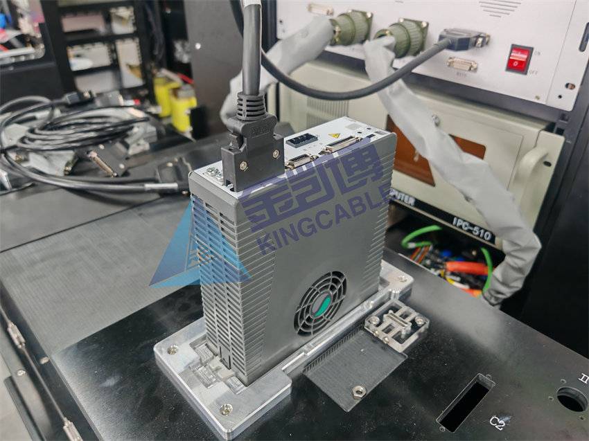 伺服驱动器电压测试